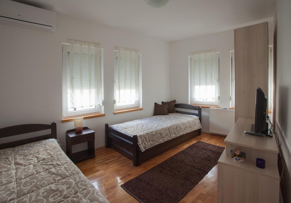 Guesthouse Rota Mostar Exterior foto